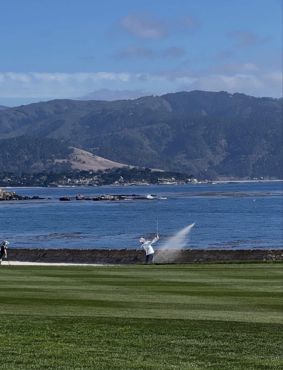 Hunter Glantz takes a shot from a sandtrap. As a sophomore, Glantz has the opportunity to take on new challenges in the Pure Insurance Championship. 
Photo courtesy of Hunter Glantz.